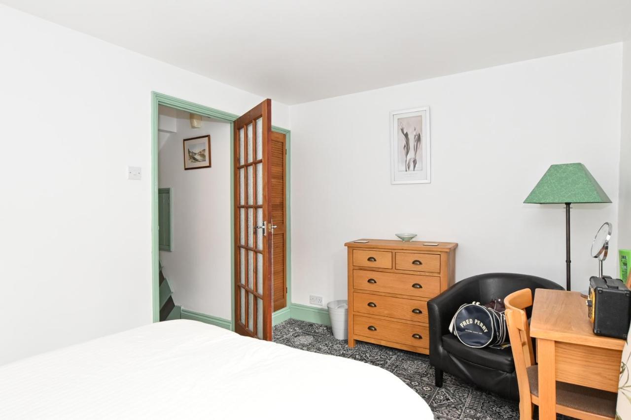 Krowji Hoba Looe Exteriér fotografie